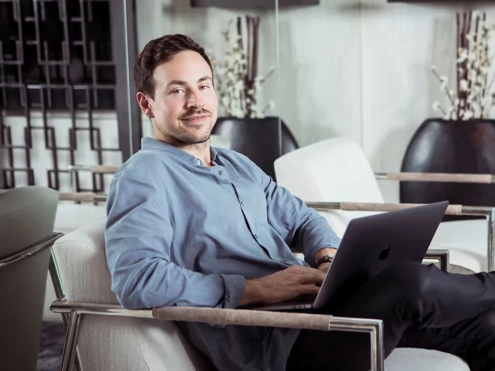 GameStop mise sur les cartes Pokémon et le Bitcoin pour son avenir