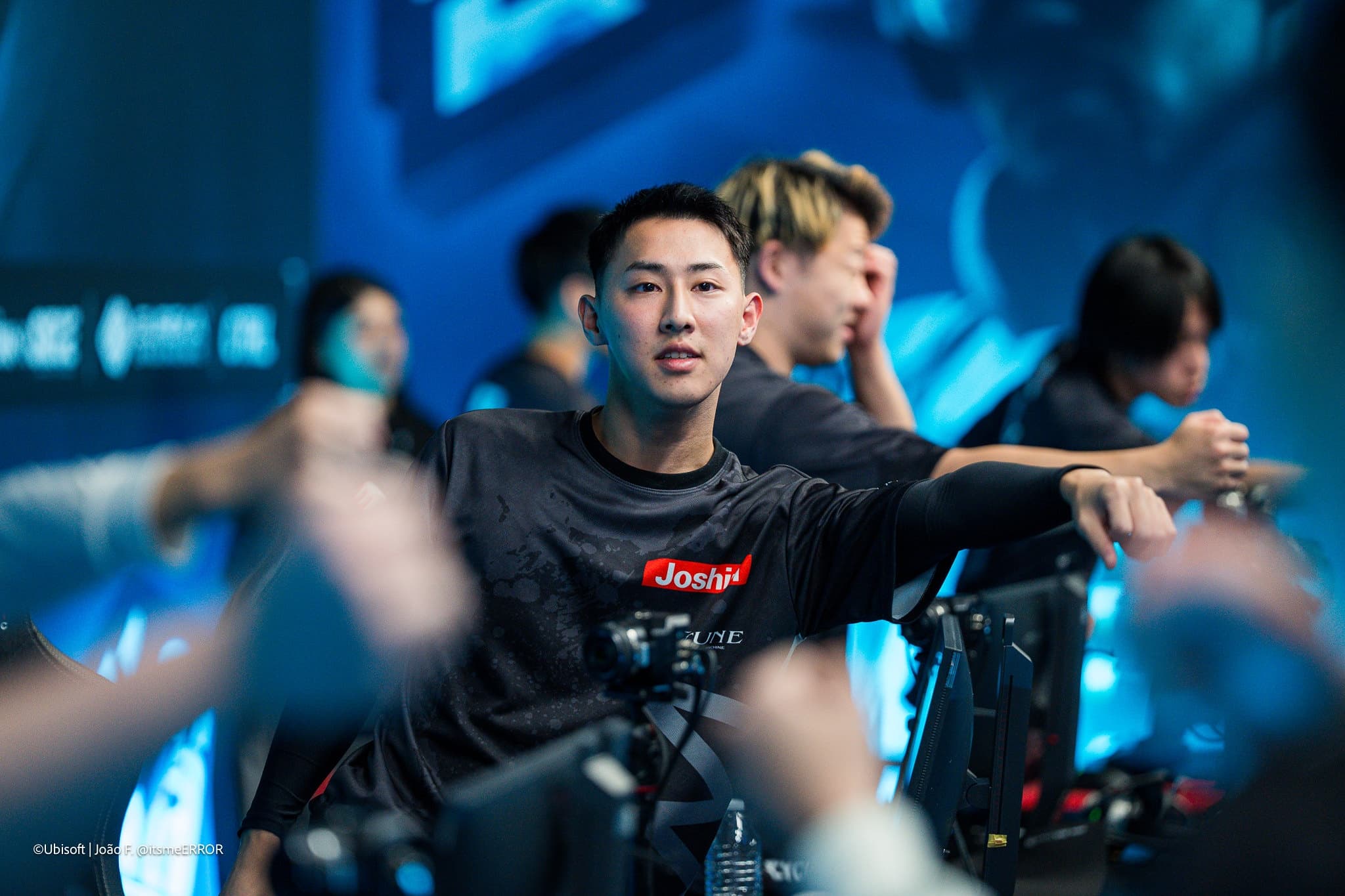 Arrestation de BlackRay, pro de Rainbow Six Siege, pour enlèvement et séquestration : un scandale qui ébranle l'esport Arrestation de BlackRay, pro de Rainbow Six Siege, pour enlèvement et séquestration : un scandale qui ébranle l'esport