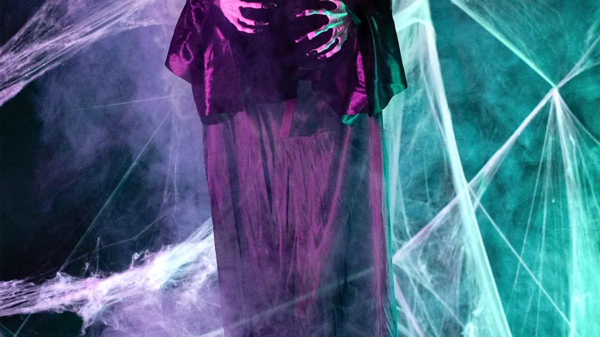 La Nonne de Nightreign : Quand un Mur Lumineux Deviens l’Objet d’une Obsession Virale La Nonne de Nightreign : Quand un Mur Lumineux Deviens l’Objet d’une Obsession Virale