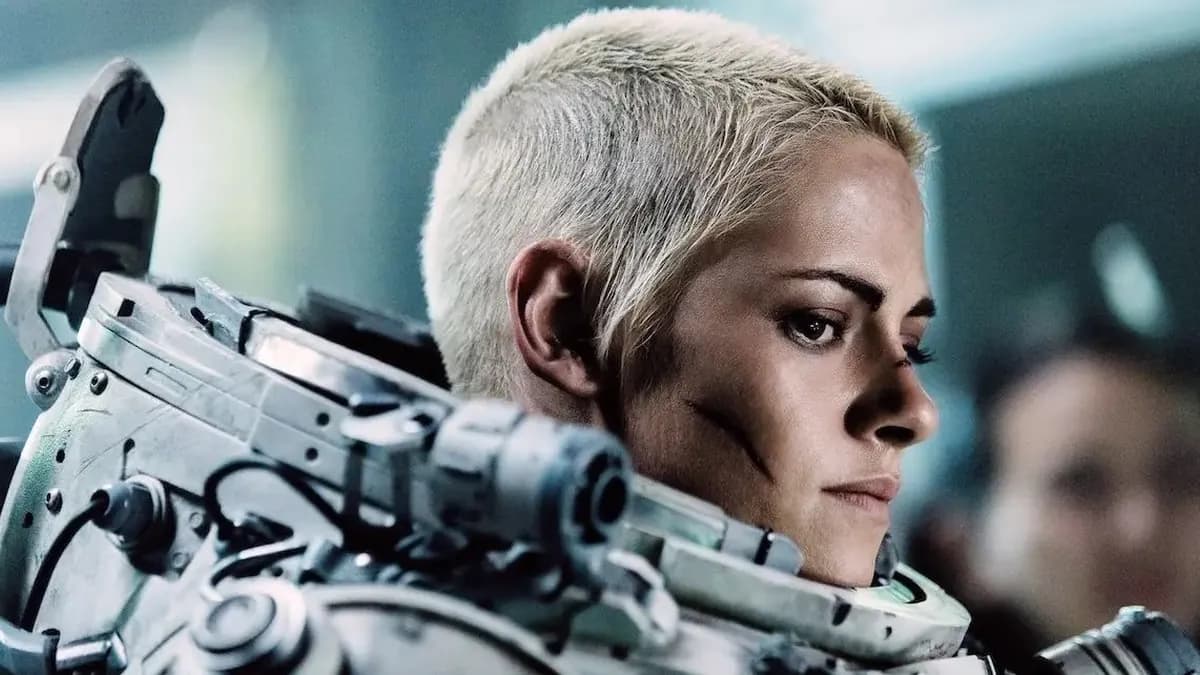 "Underwater" : Le film culte de Kristen Stewart qui a conquis le streaming après un échec en salles "Underwater" : Le film culte de Kristen Stewart qui a conquis le streaming après un échec en salles