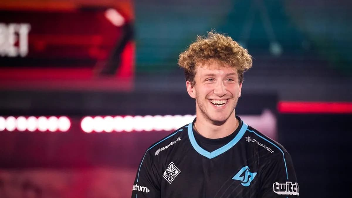 NiceWigg co-propriétaire de 100 Thieves : quand le streamer devient stratège NiceWigg co-propriétaire de 100 Thieves : quand le streamer devient stratège