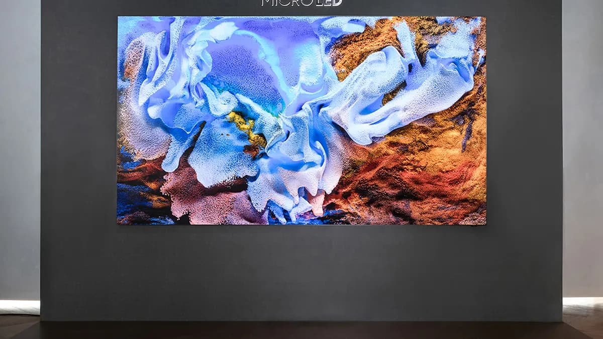 **Samsung Display révolutionne la réalité virtuelle** : des écrans MicroLED à 3 500 PPI et 5 000 nits dès 2027, promettant une clarté inégalée et l’éradication définitive de l’effet de grille. **Meta et Sony en première ligne** pour intégrer cette technologie dans leurs futurs casques. **Samsung Display révolutionne la réalité virtuelle** : des écrans MicroLED à 3 500 PPI et 5 000 nits dès 2027, promettant une clarté inégalée et l’éradication définitive de l’effet de grille. **Meta et Sony en première ligne** pour intégrer cette technologie dans leurs futurs casques.