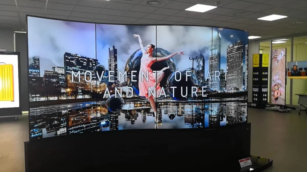 Nouveaux OLED : 30 % plus lumineux, ultra-flexibles et économes – Découvrez les prototypes déjà en test Nouveaux OLED : 30 % plus lumineux, ultra-flexibles et économes – Découvrez les prototypes déjà en test