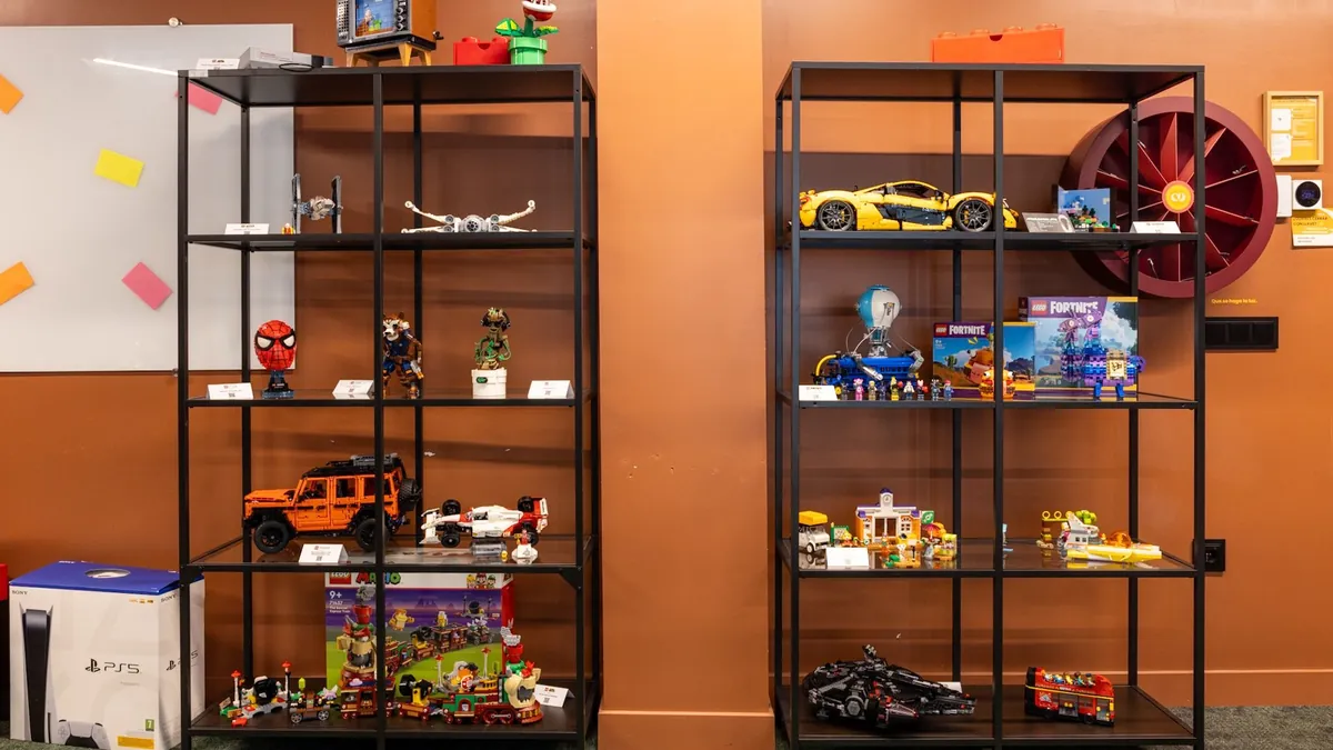 LEGO XMAS Showroom 2025 : quand Madrid devient le temple du jeu intergénérationnel